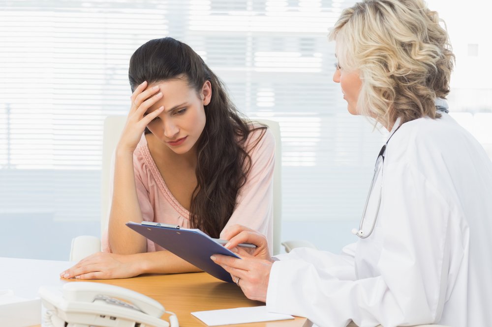 Obgyne Discusses Medical Diagnosis to PCOS Patient